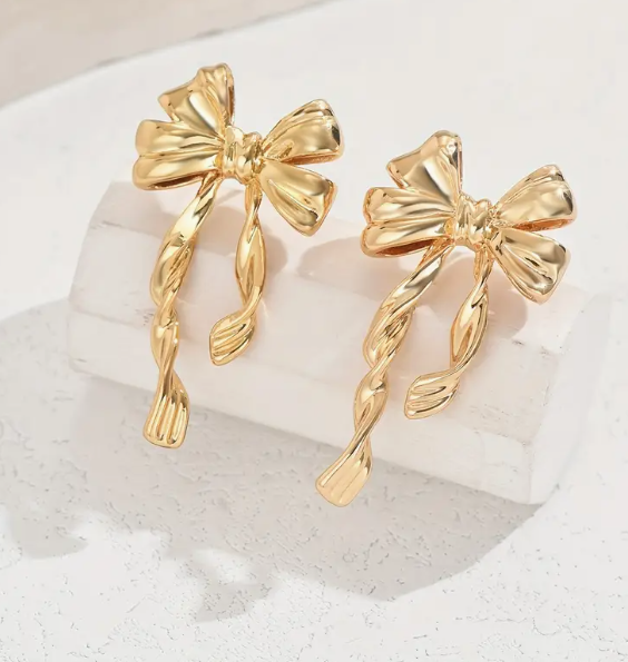 Elegant Golden-Tone Bow & Ribbon Earrings