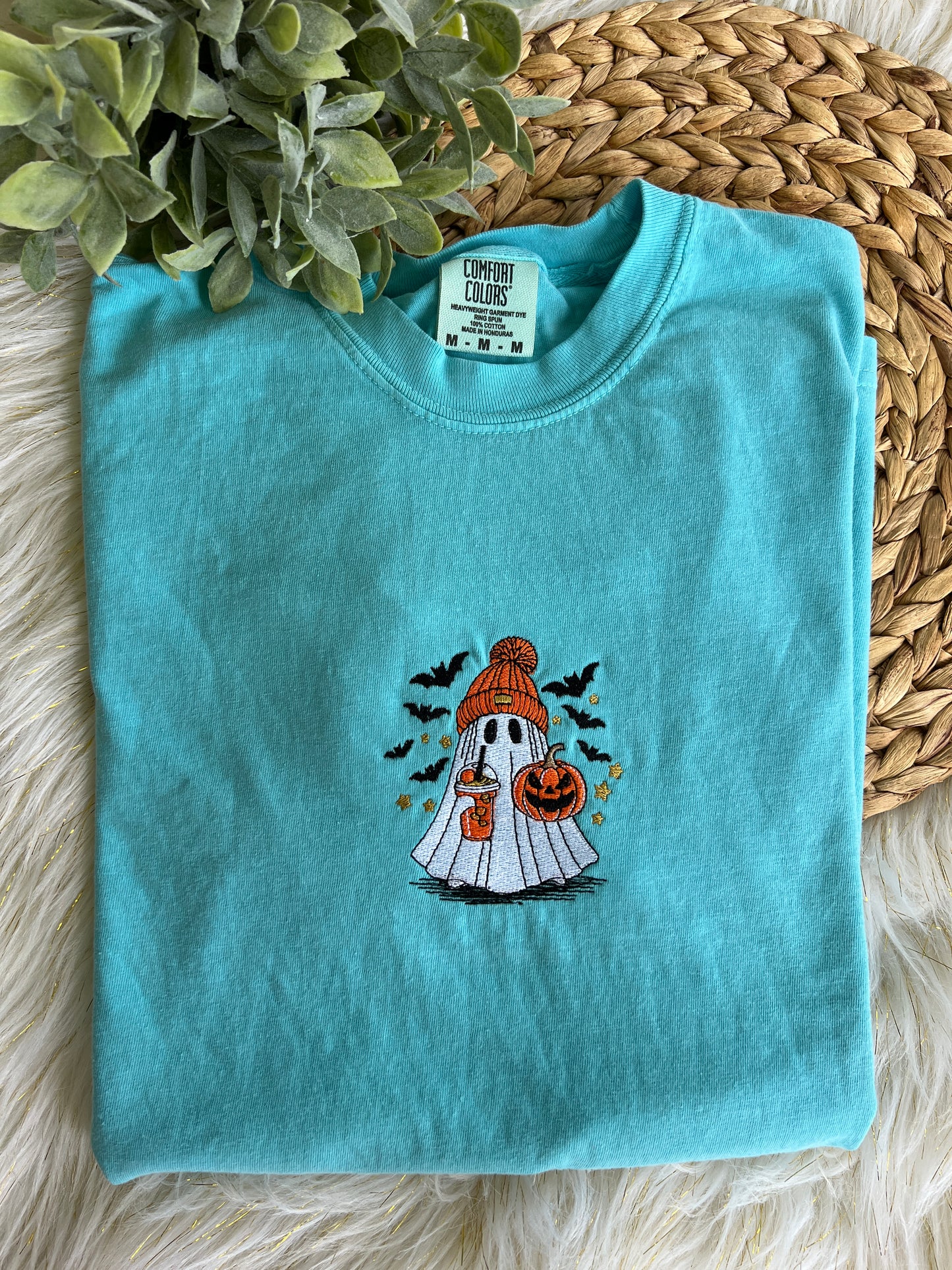 Halloween Ghost Embroidery Small Chest Design T-Shirt