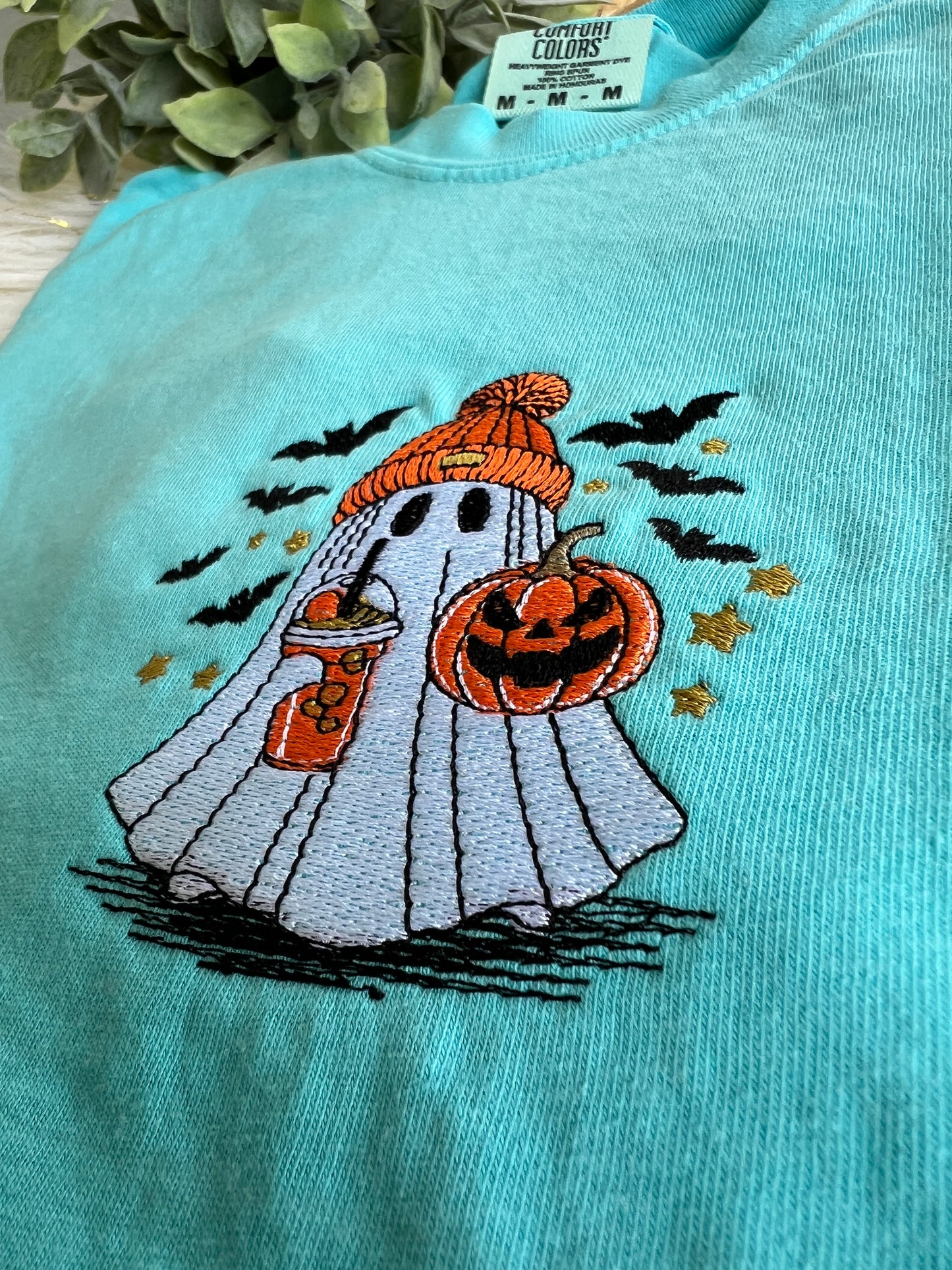 Halloween Ghost Embroidery Small Chest Design T-Shirt