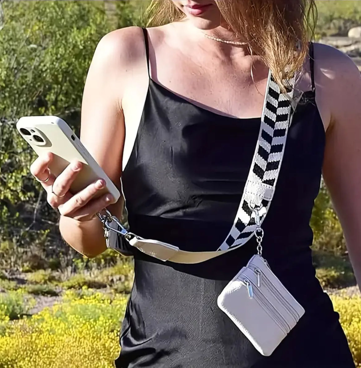 Mobile Phone Crossbody, Adjustable, Lanyard/Black & White