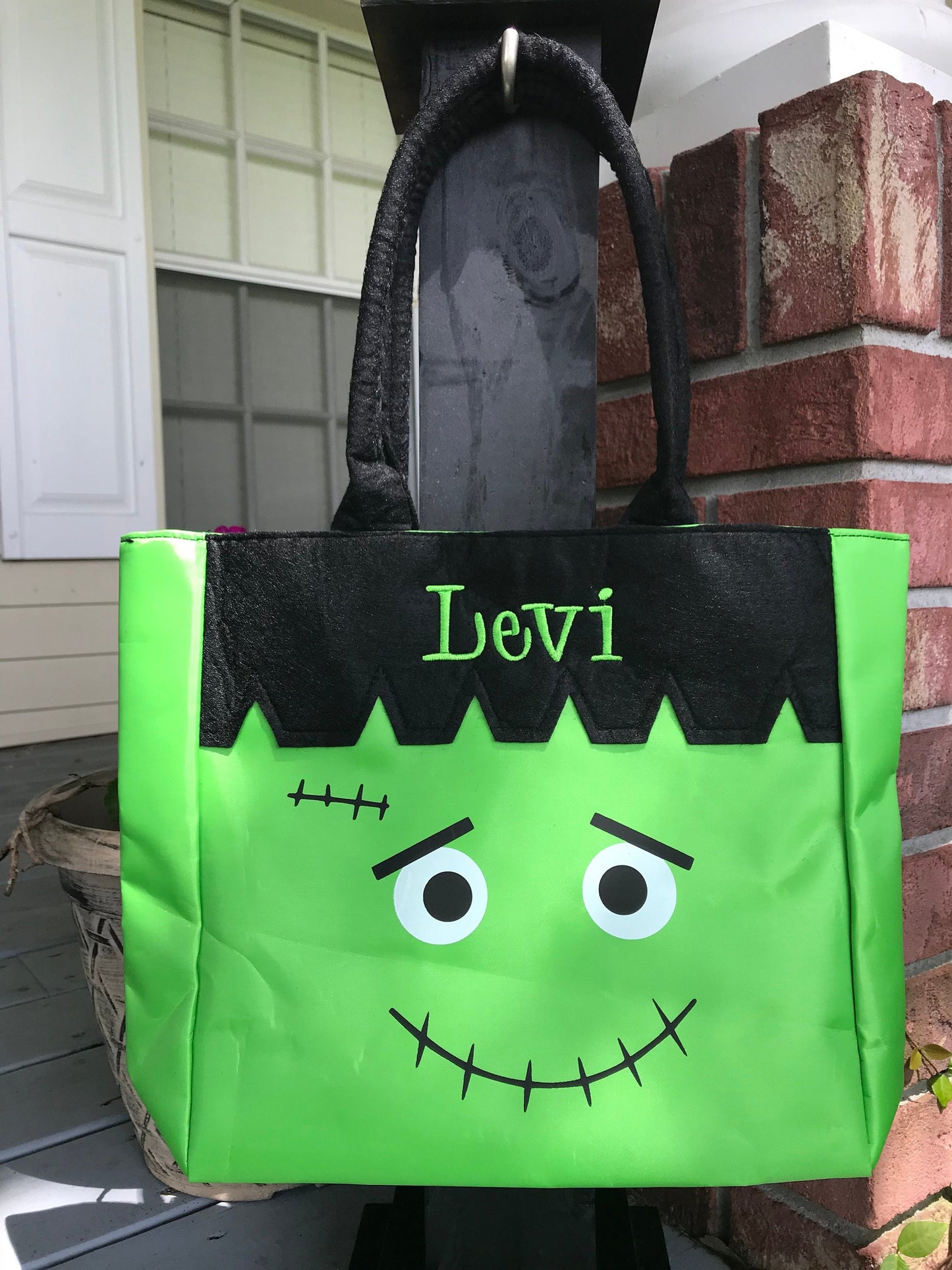 Trick or Treat bags/ Personalized Halloween totes