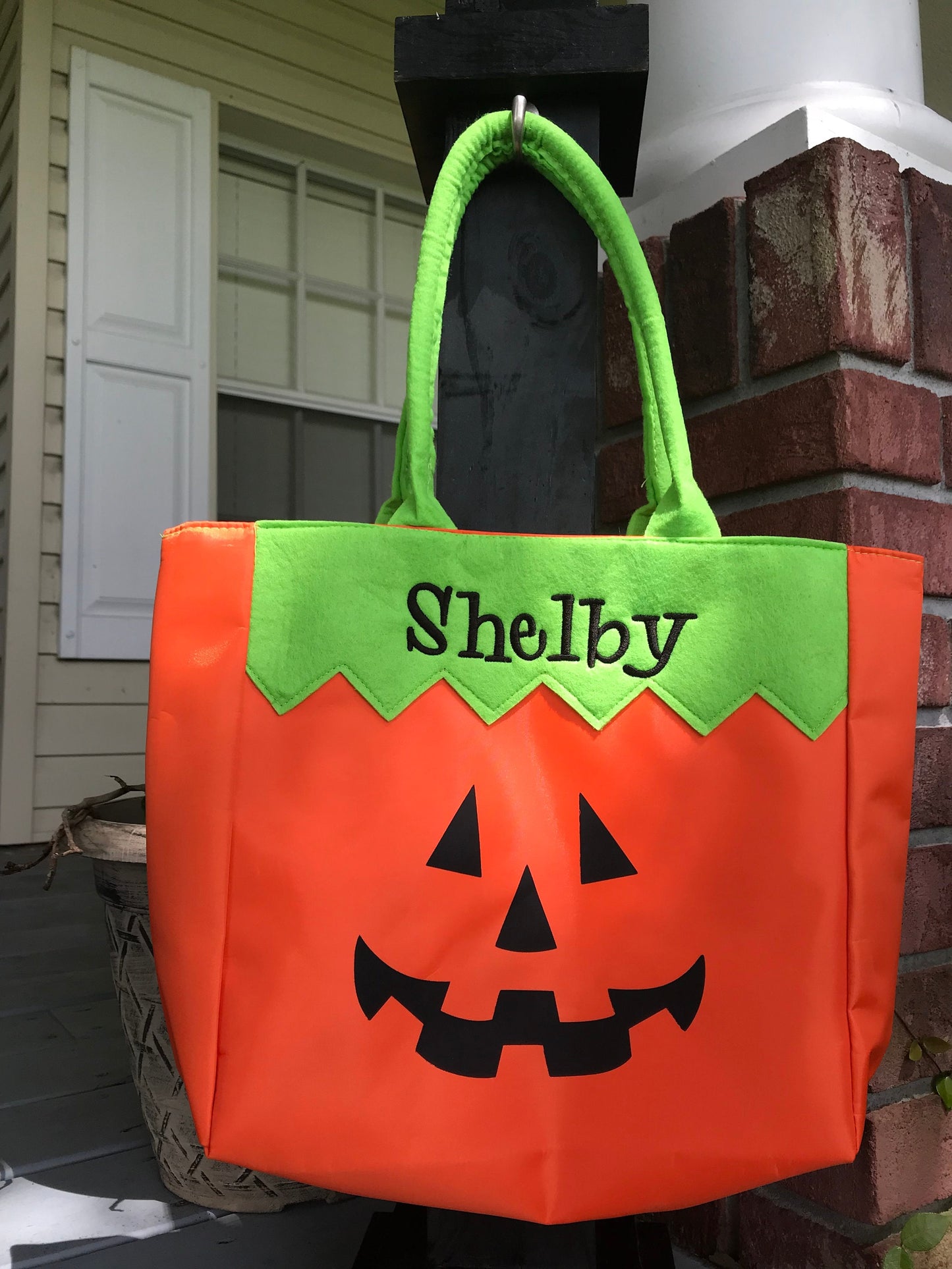 Trick or Treat bags/ Personalized Halloween totes