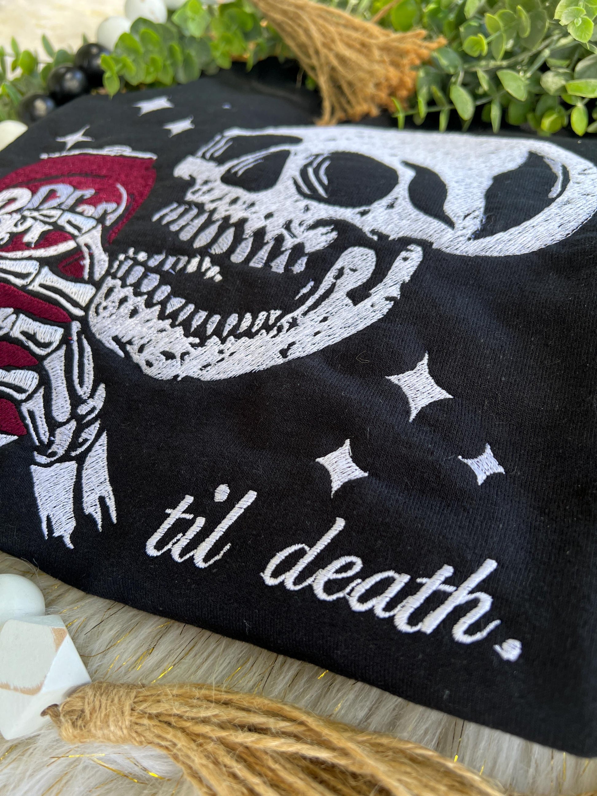 Til Death/Skull With Soda Embroidered Design Crewneck Sweatshirt