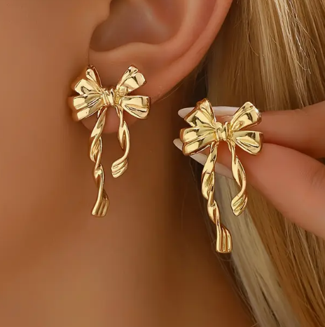 Elegant Golden-Tone Bow & Ribbon  Earrings