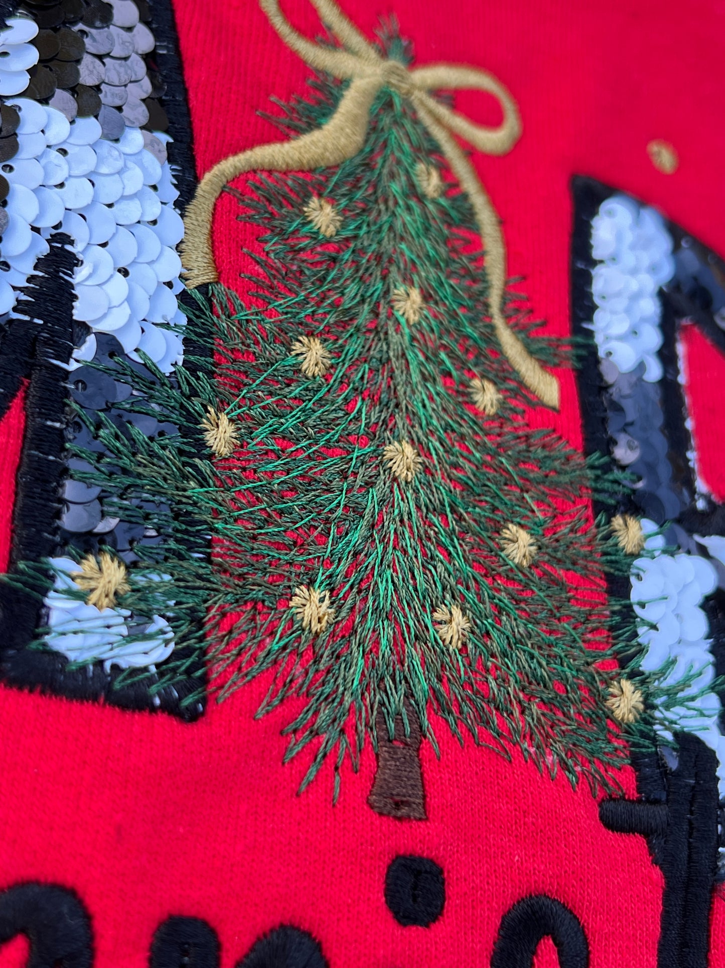 Merry Christmas Black and White Check Seqin Material Appliqué Embroidered Design Crewneck Sweatshirt