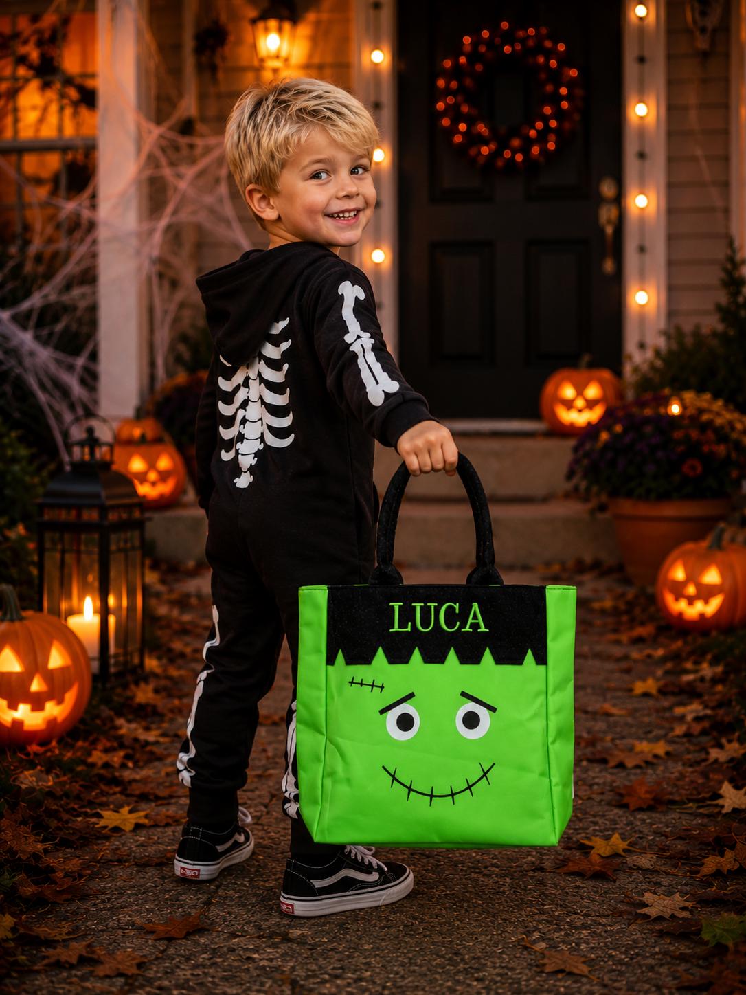 Trick or Treat bags/ Personalized Halloween totes